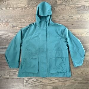 Lululemon Rain Coat. Size 8